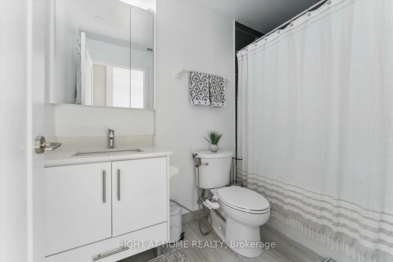 95, Oneida, Langstaff, Richmond Hill