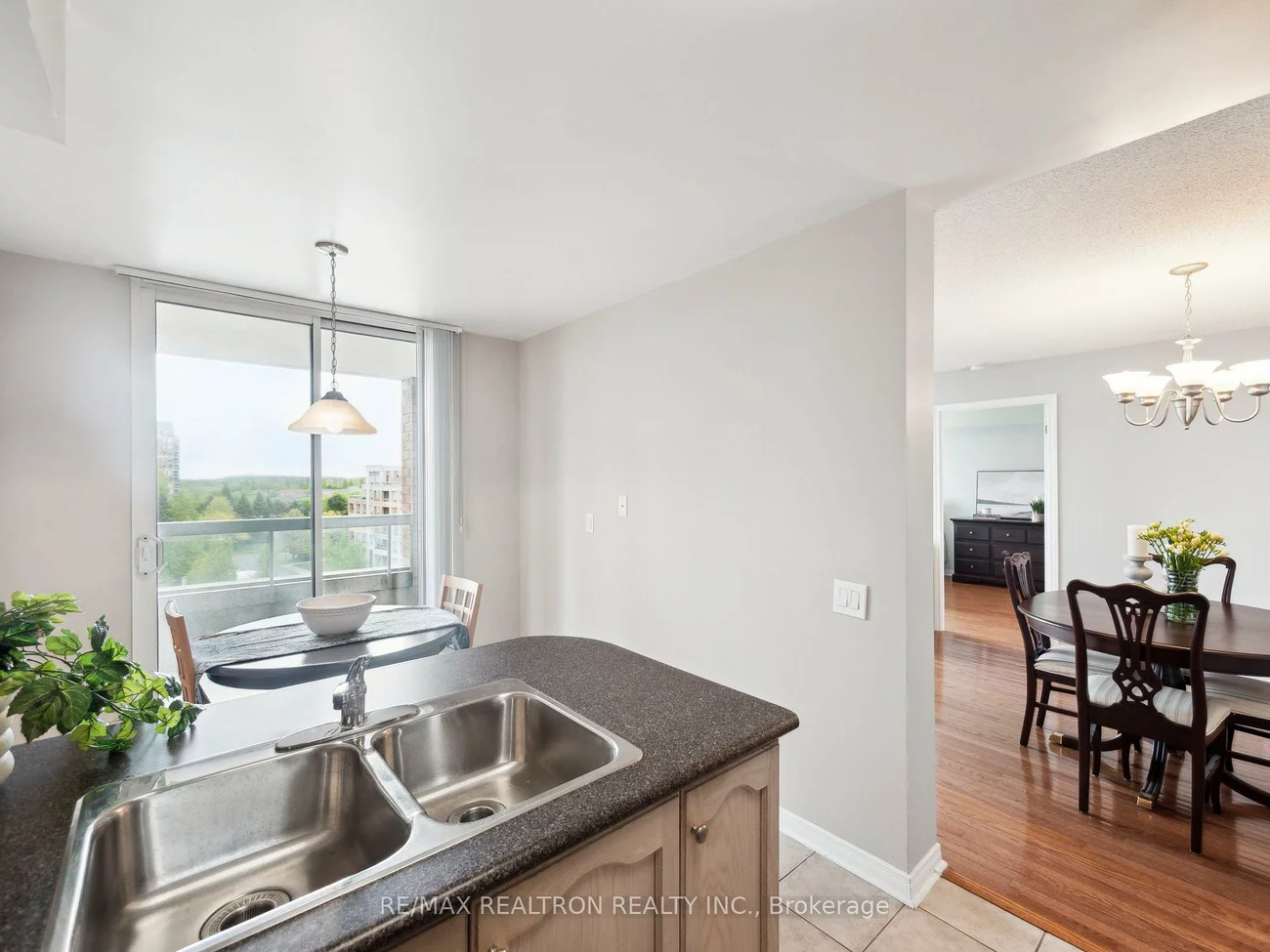 9, Northern Hts, Langstaff, Richmond Hill
