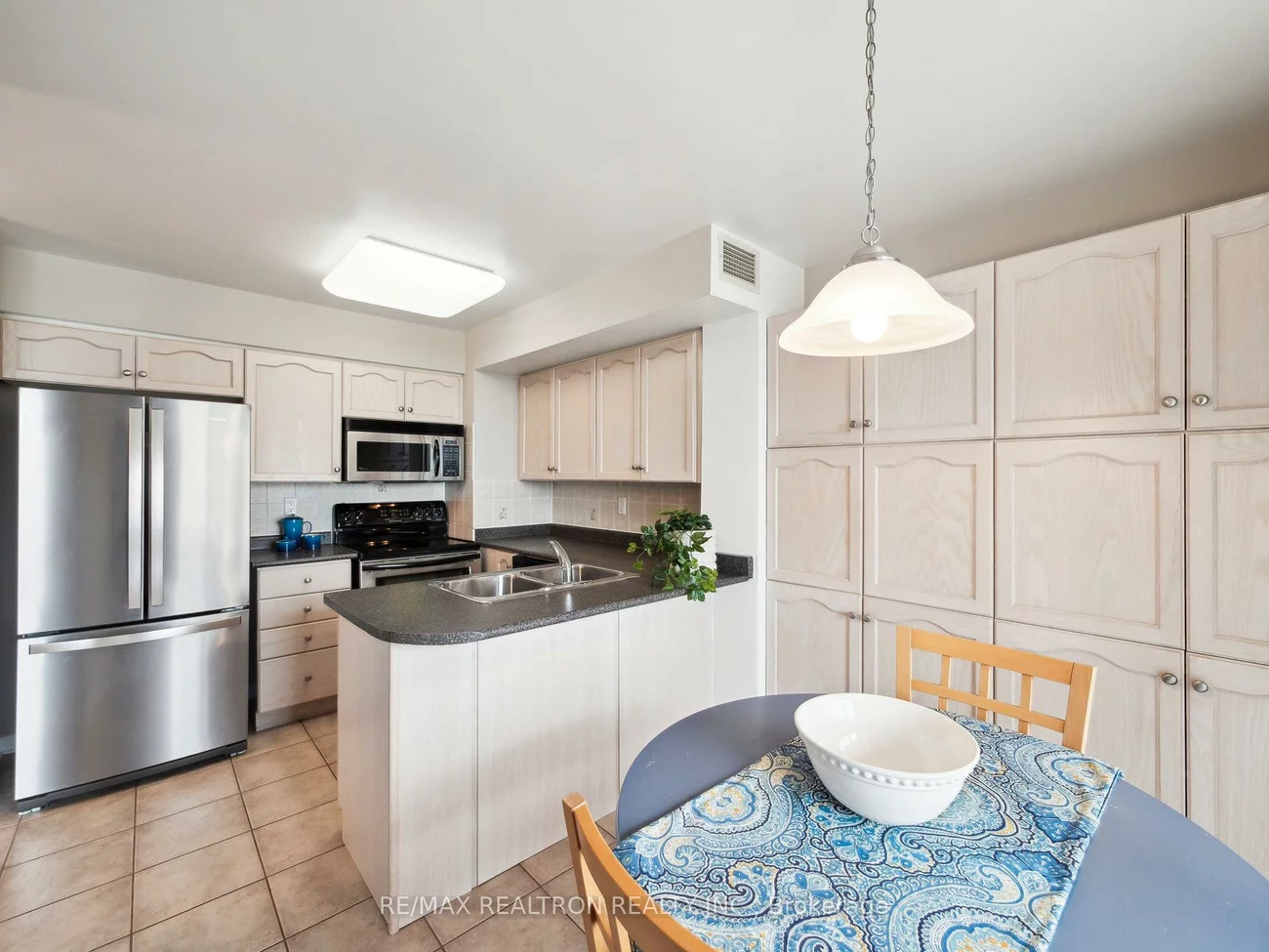 9, Northern Hts, Langstaff, Richmond Hill