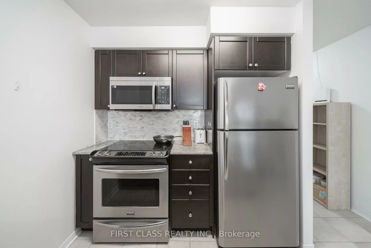 75, King William, Langstaff, Richmond Hill