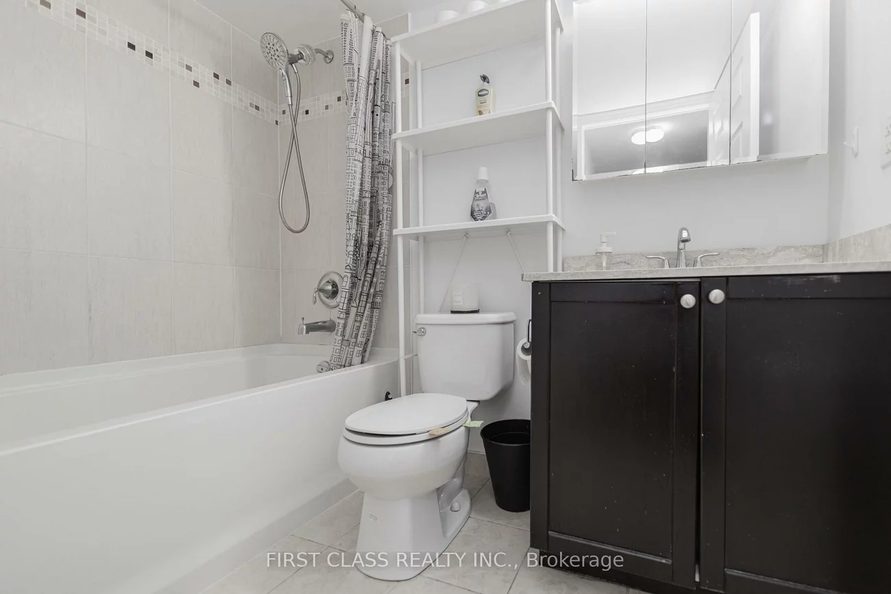 75, King William, Langstaff, Richmond Hill