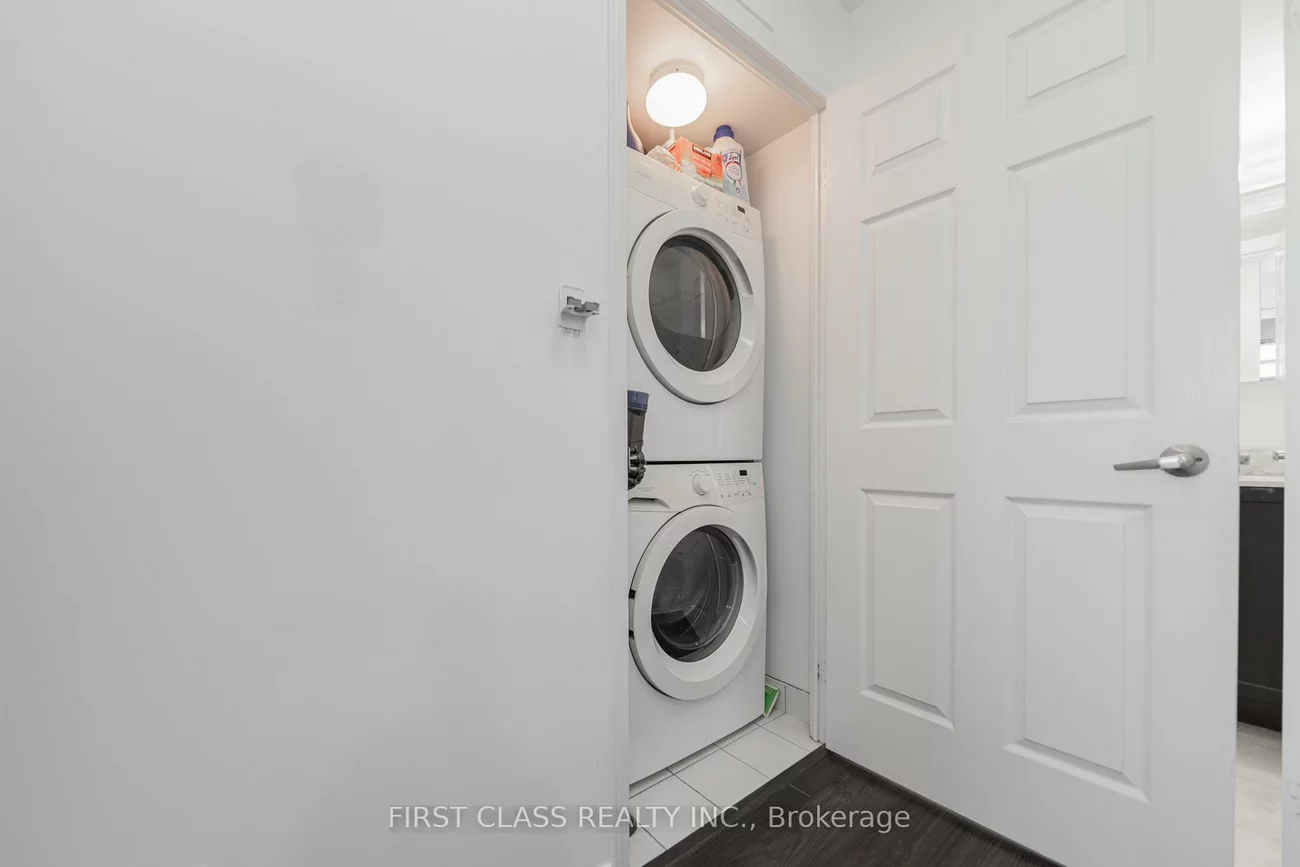 75, King William, Langstaff, Richmond Hill