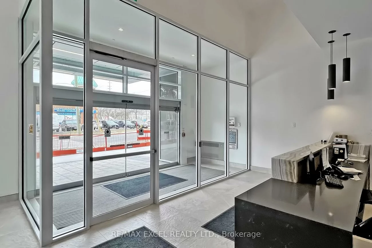 8888, Yonge, South Richvale, Richmond Hill