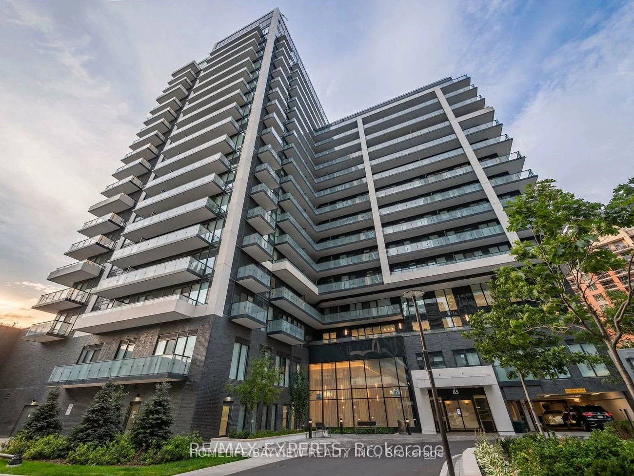 85, Oneida, Langstaff, Richmond Hill
