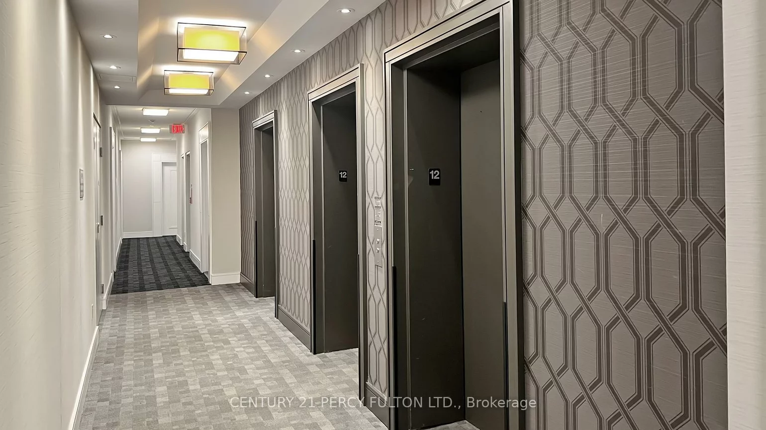 9201, yonge, Langstaff, Richmond Hill