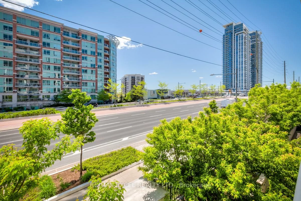 396, Highway 7, Doncrest, Richmond Hill