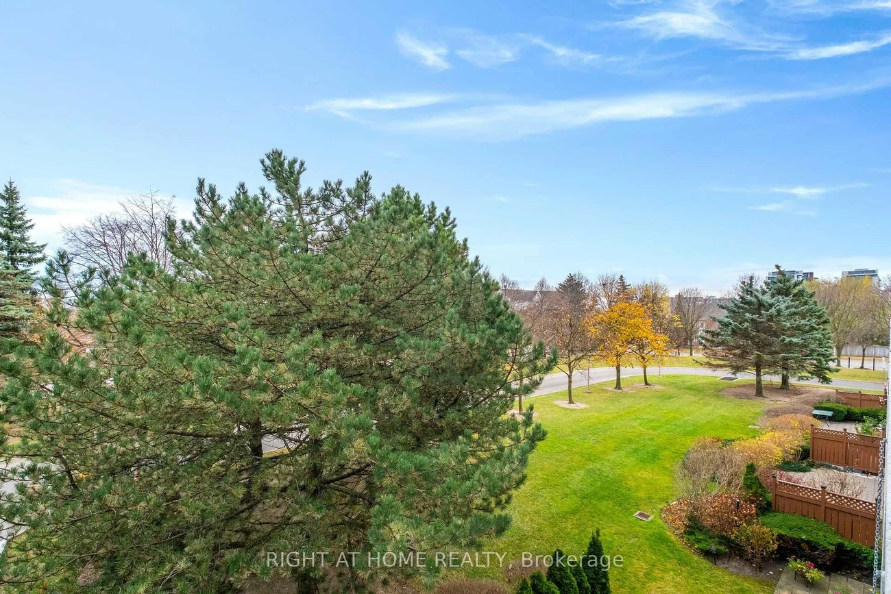 30, Harding, North Richvale, Richmond Hill