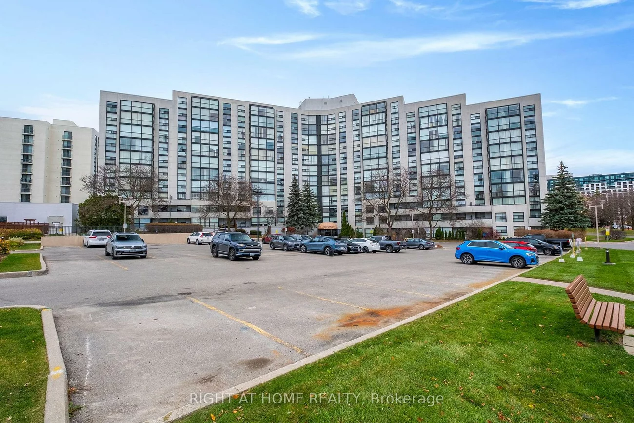 30, Harding, North Richvale, Richmond Hill