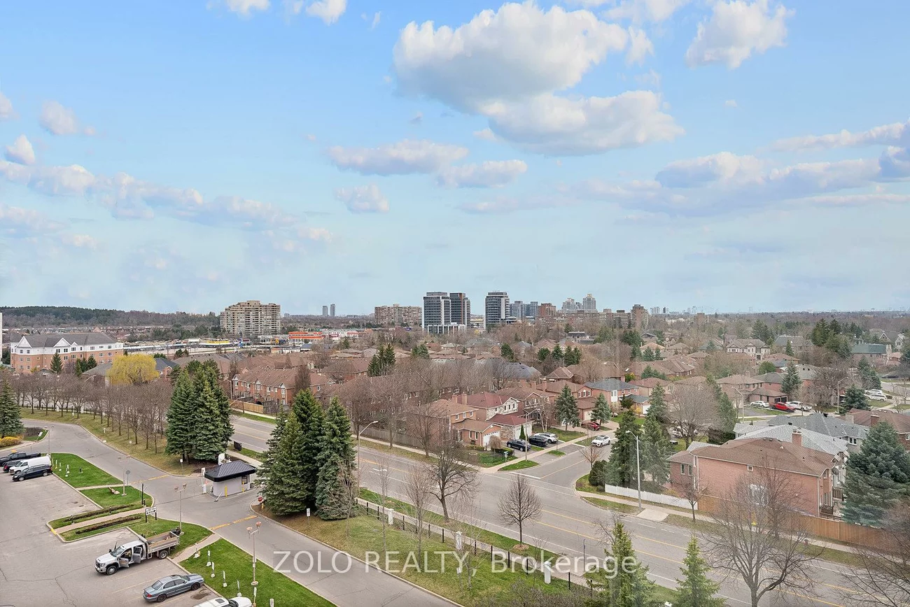 40, Harding, North Richvale, Richmond Hill