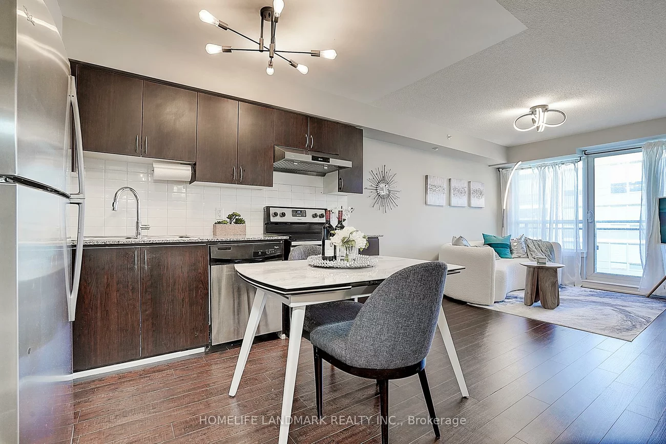 370, HWY 7 E, Doncrest, Richmond Hill