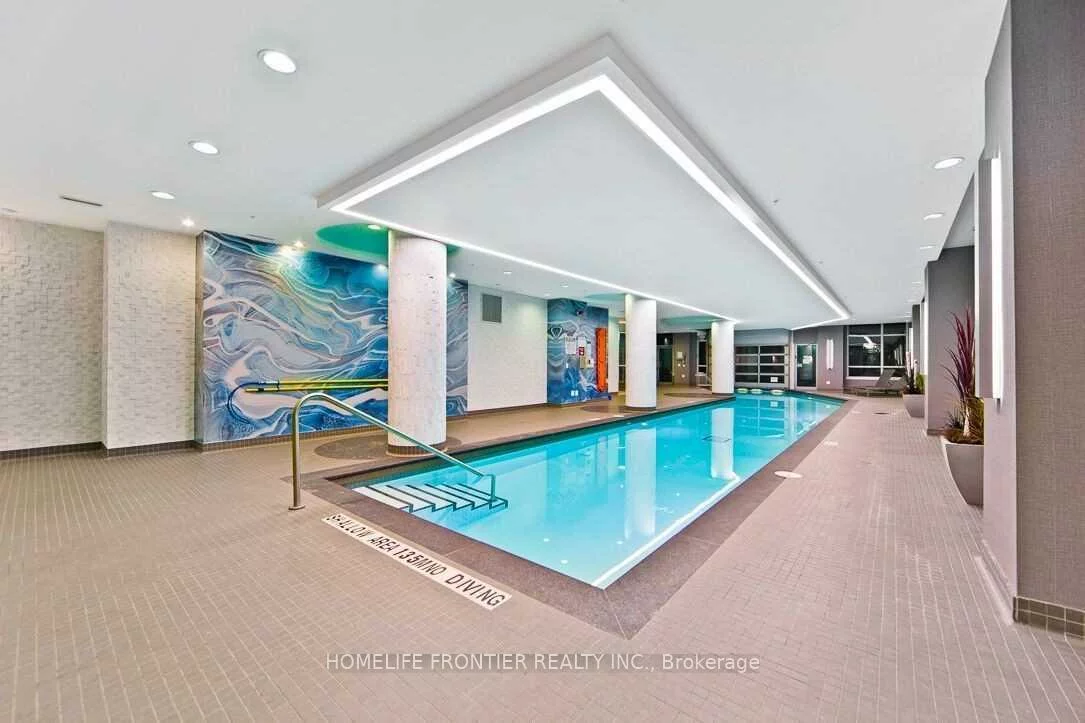 9201, Yonge, Langstaff, Richmond Hill