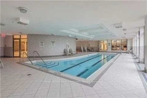 11121, Yonge, Devonsleigh, Richmond Hill