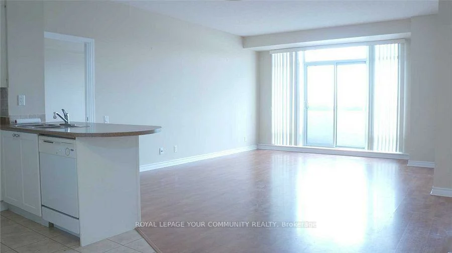 11121, Yonge, Devonsleigh, Richmond Hill