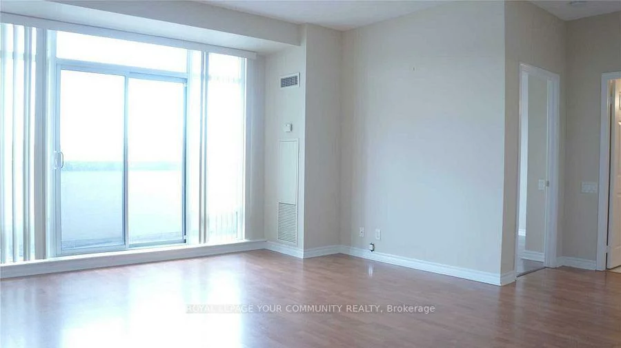 11121, Yonge, Devonsleigh, Richmond Hill