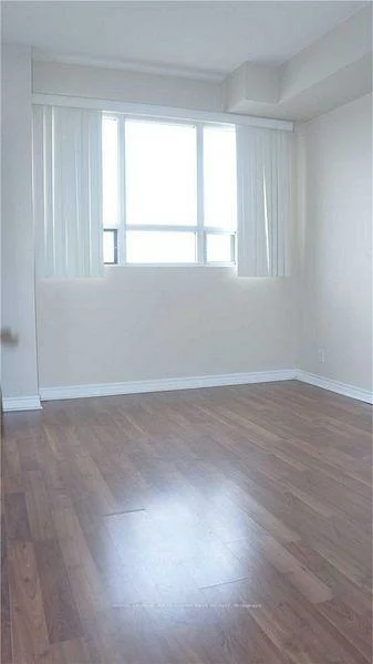 11121, Yonge, Devonsleigh, Richmond Hill