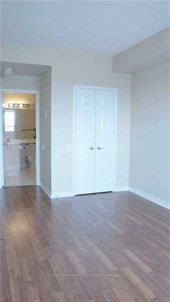11121, Yonge, Devonsleigh, Richmond Hill