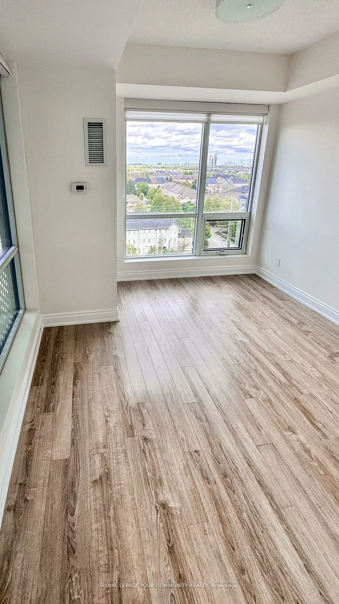 9088, Yonge, South Richvale, Richmond Hill