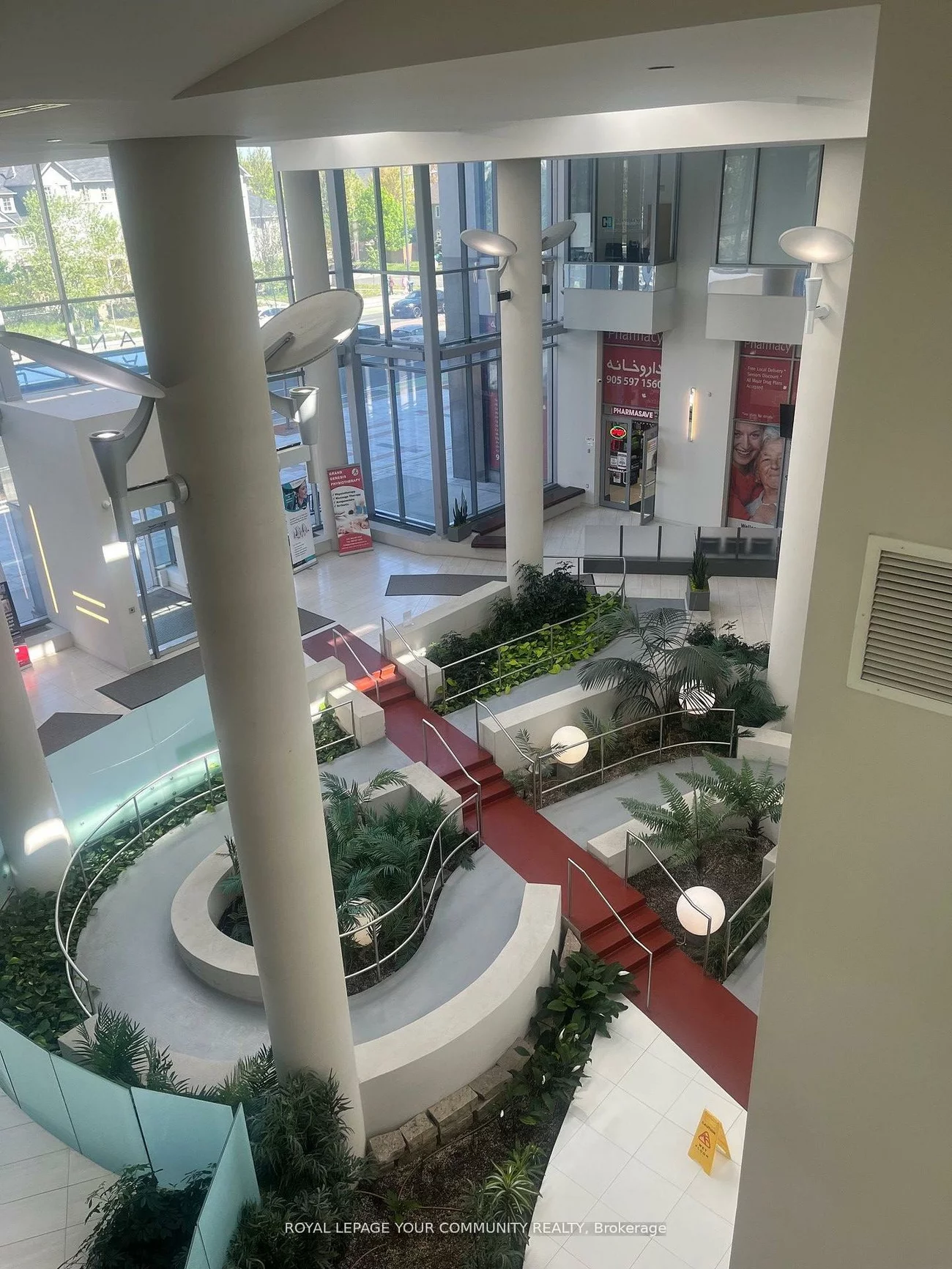 9088, Yonge, South Richvale, Richmond Hill