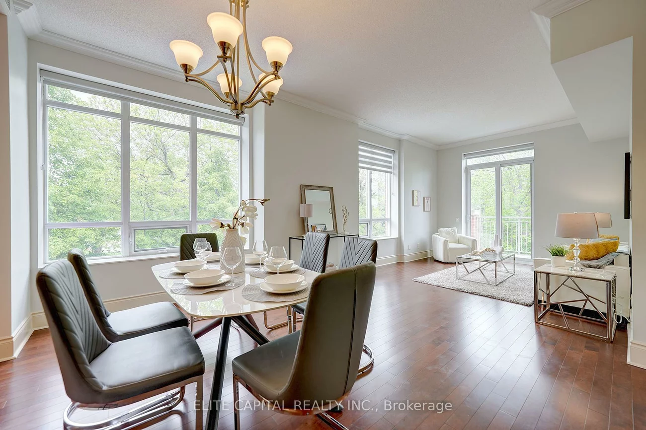 10101, Yonge, Crosby, Richmond Hill