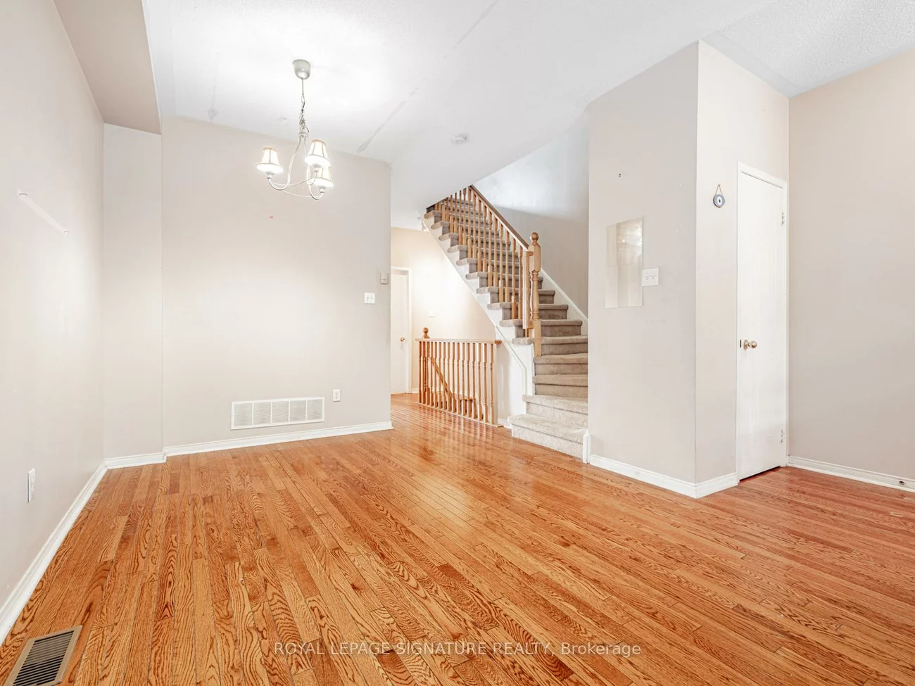 23, Observatory, Observatory, Richmond Hill