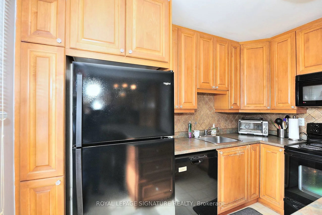 11, Plaisance, North Richvale, Richmond Hill