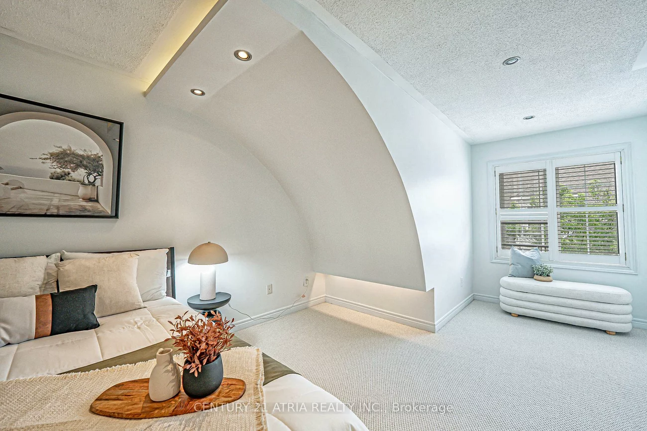 23, Observatory, Observatory, Richmond Hill