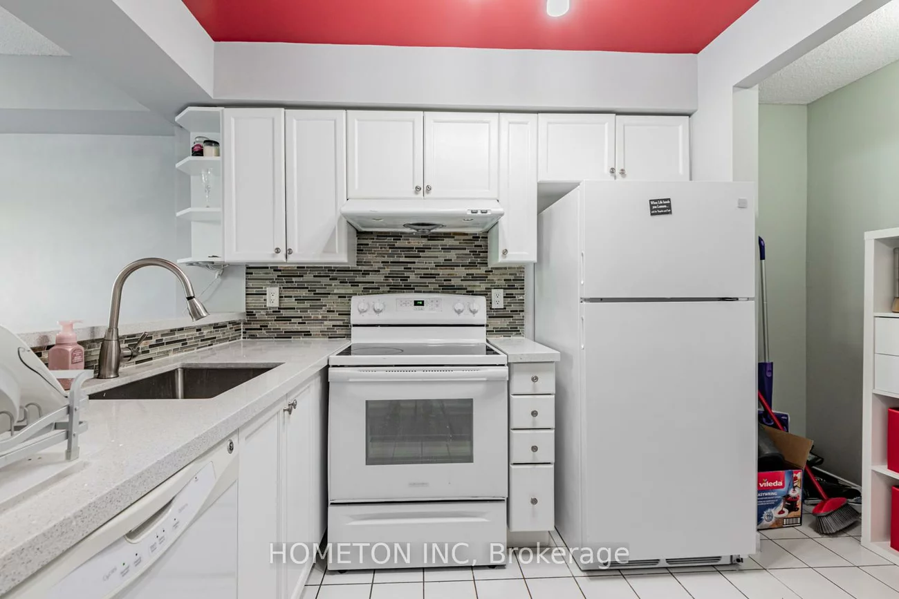309, Major Mackenzie, Harding, Richmond Hill