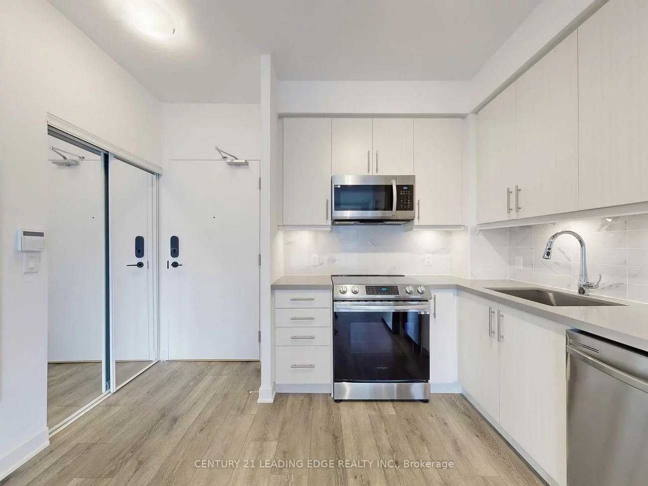 105, Oneida, Langstaff, Richmond Hill