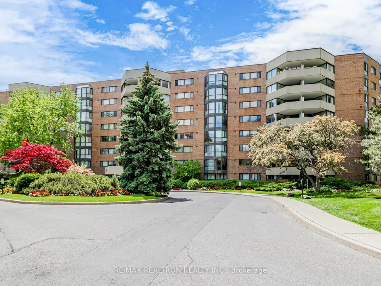 70, Baif, North Richvale, Richmond Hill