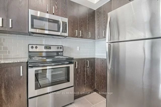 11611, Yonge, Jefferson, Richmond Hill