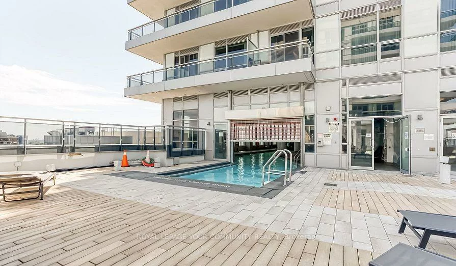 9205, yonge, Langstaff, Richmond Hill