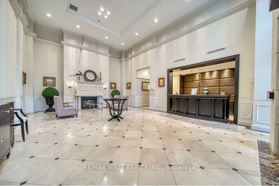 350, Red Maple, Langstaff, Richmond Hill