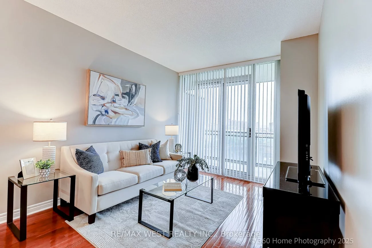 350, Red Maple, Langstaff, Richmond Hill