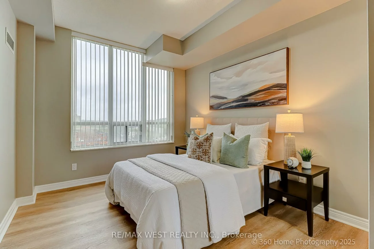 350, Red Maple, Langstaff, Richmond Hill