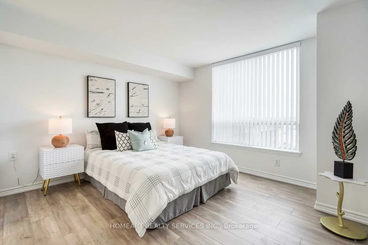 9015, Leslie, Beaver Creek Business Park, Richmond Hill