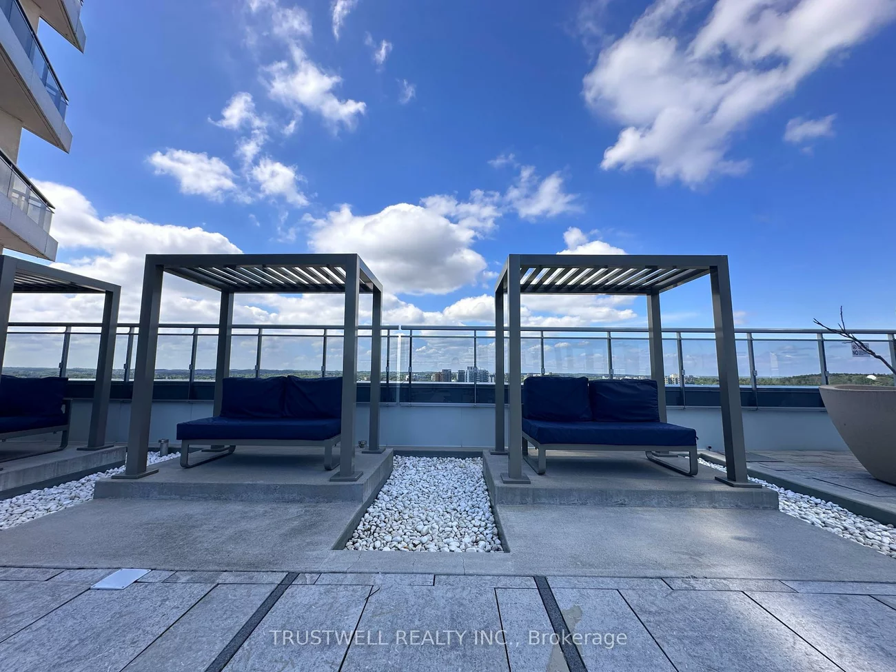 9205, Yonge, Langstaff, Richmond Hill