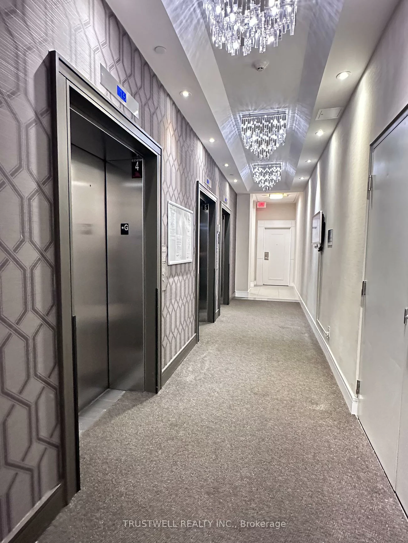 9205, Yonge, Langstaff, Richmond Hill
