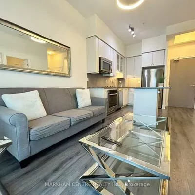 9090, Yonge, South Richvale, Richmond Hill