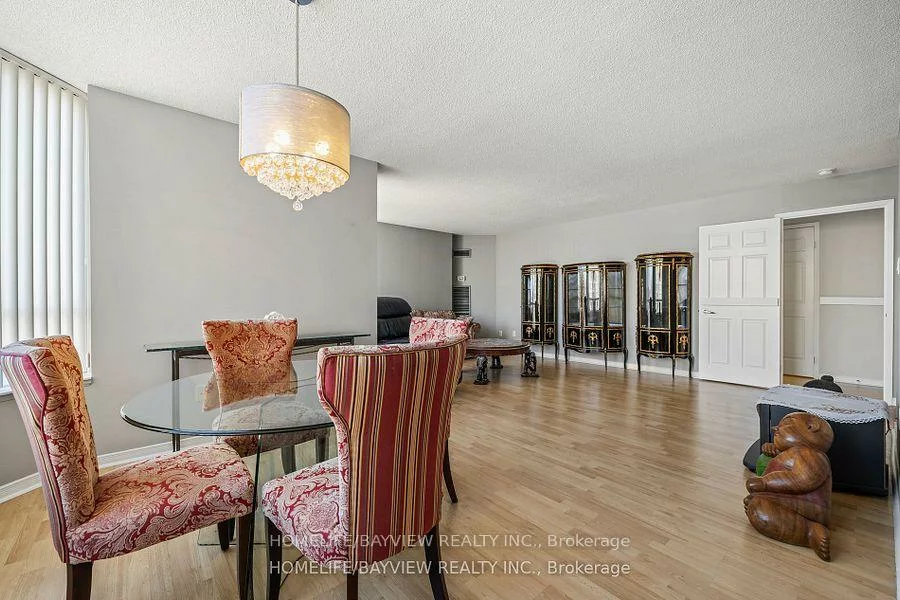309, Major Mackenzie, Harding, Richmond Hill