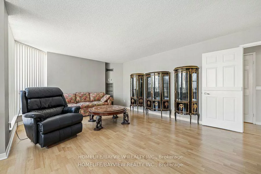 309, Major Mackenzie, Harding, Richmond Hill