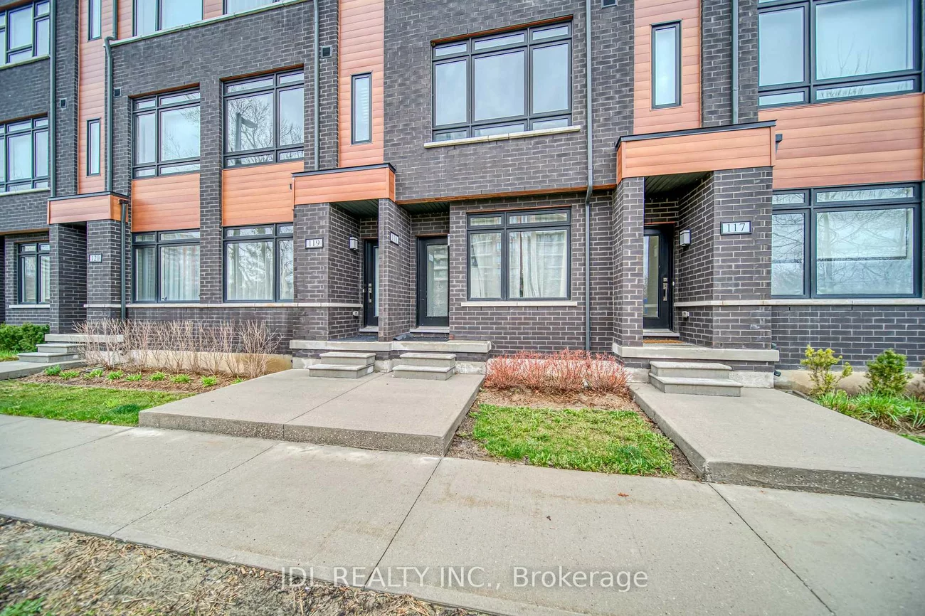 370, D Red Maple, Langstaff, Richmond Hill