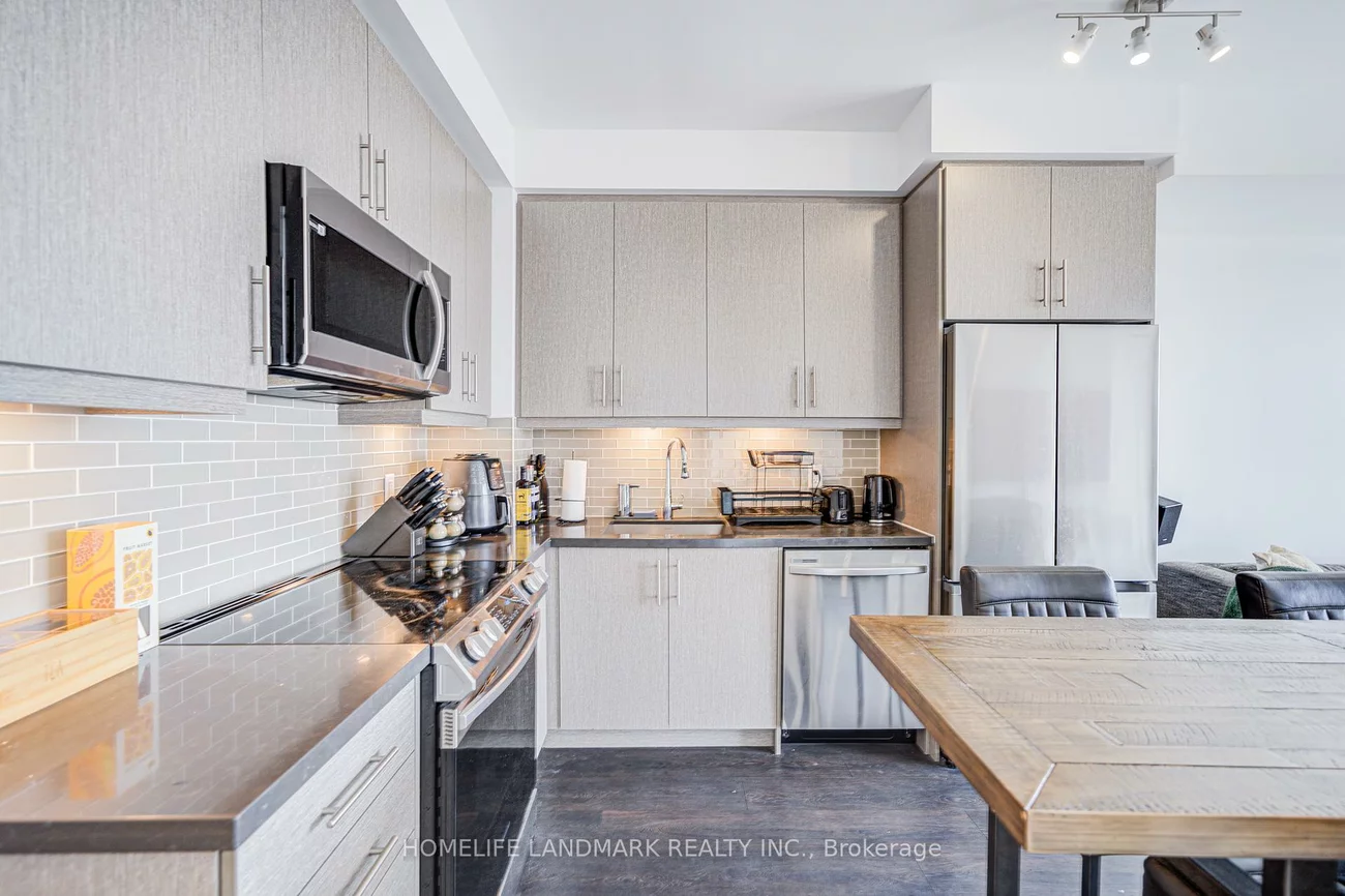 105, Oneida, Langstaff, Richmond Hill