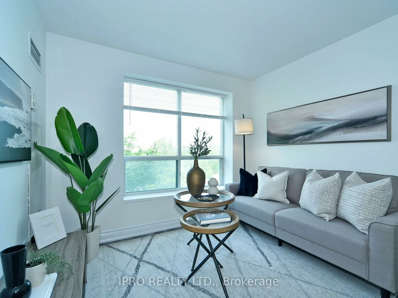 51, Baffin, Langstaff, Richmond Hill