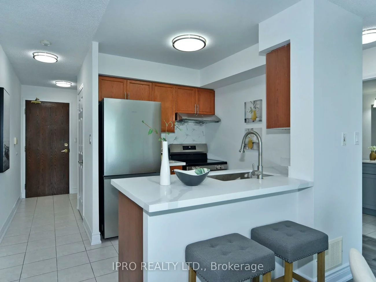 51, Baffin, Langstaff, Richmond Hill