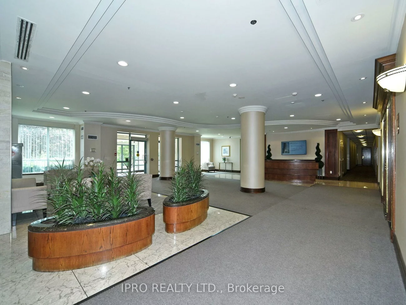 51, Baffin, Langstaff, Richmond Hill