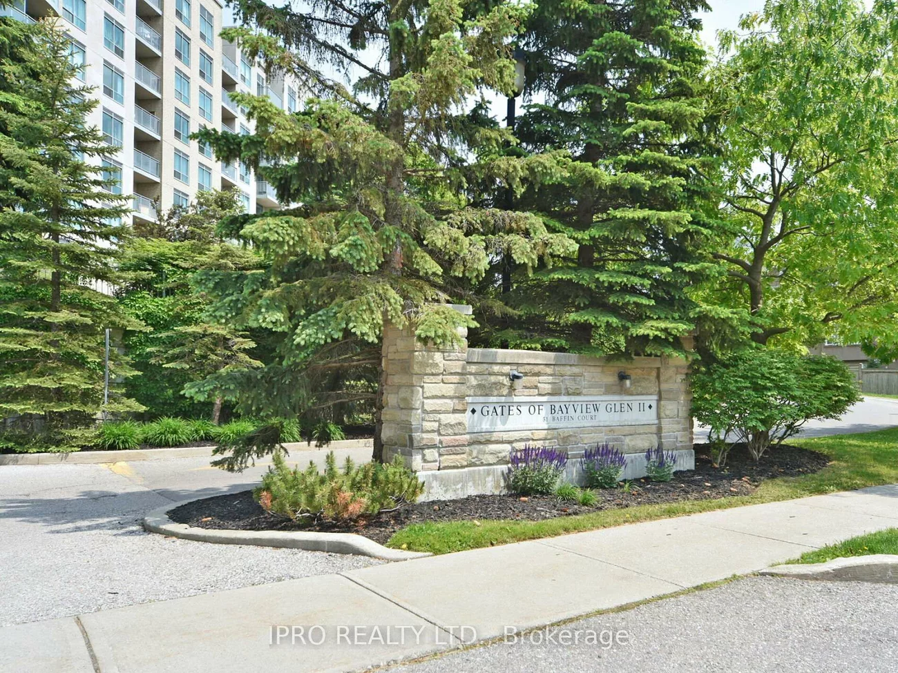 51, Baffin, Langstaff, Richmond Hill