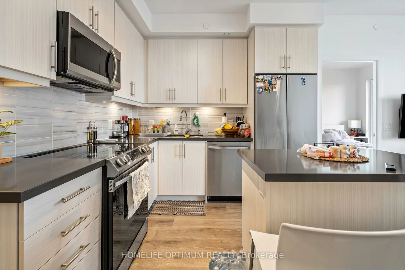 95, Oneida, Langstaff, Richmond Hill