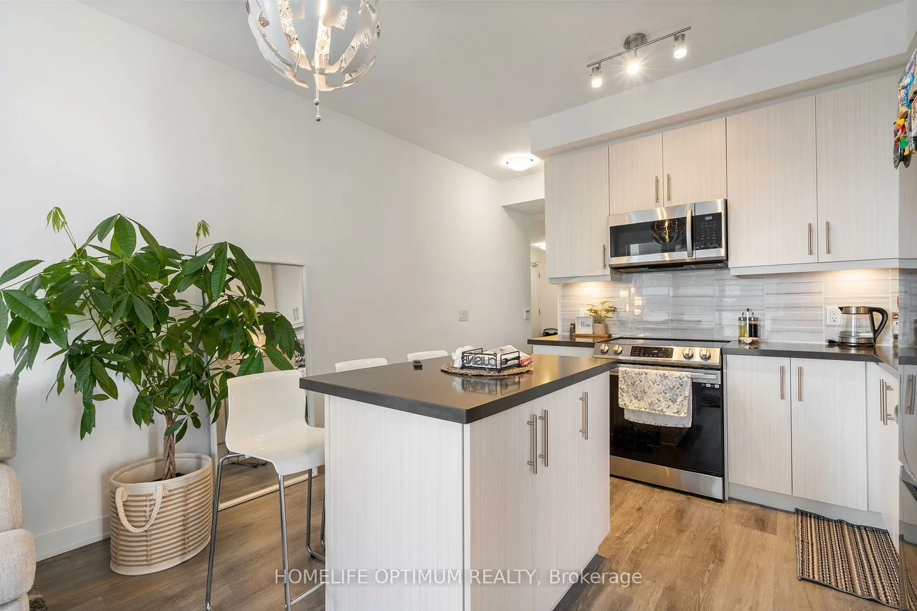 95, Oneida, Langstaff, Richmond Hill