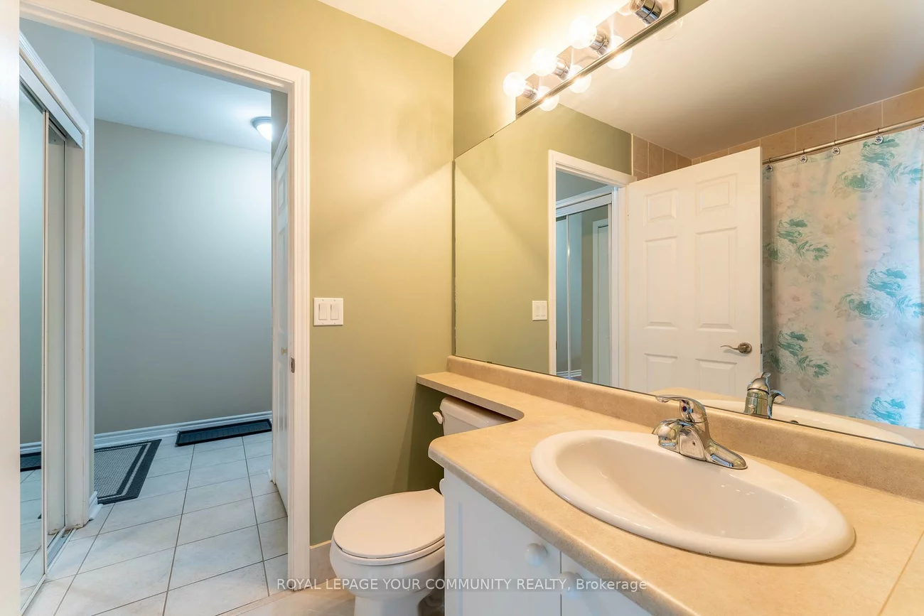 11121, Yonge, Devonsleigh, Richmond Hill