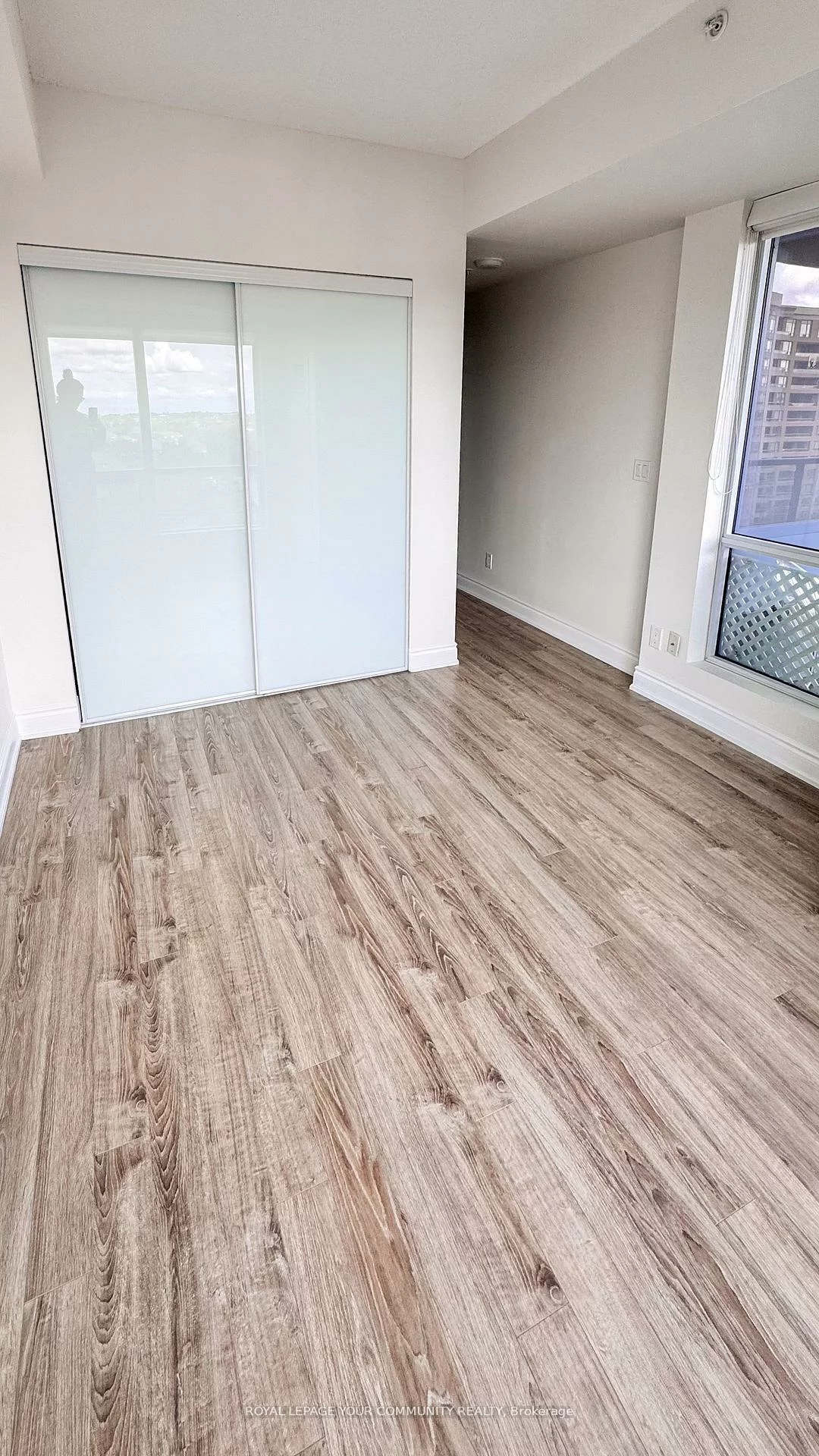 9088, Yonge, South Richvale, Richmond Hill